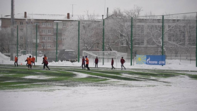 В городе Заволжье Нижегородской области  открылся обновленный стадион с футбольным полем